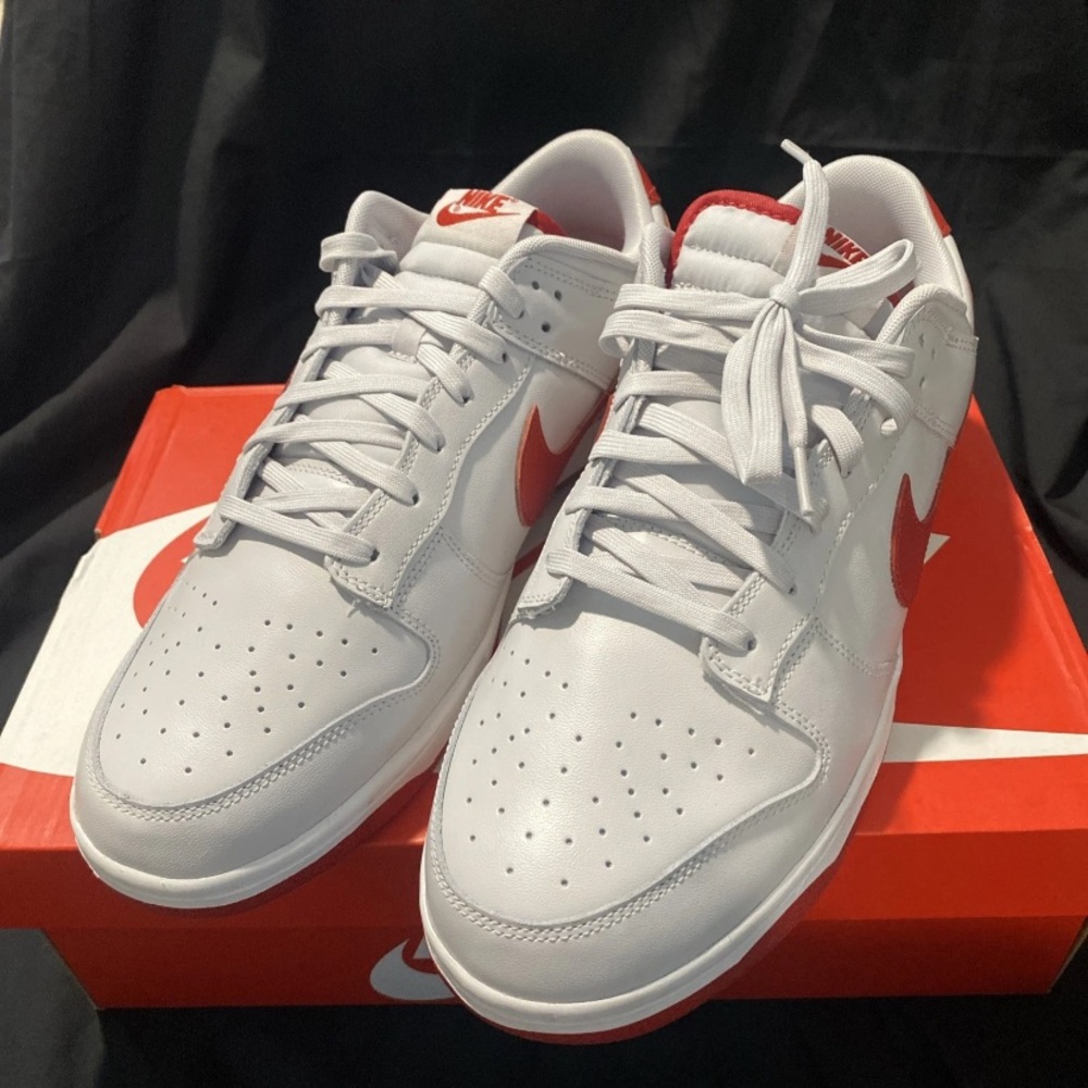 Size 13 - Nike Dunk Low Vast Grey Varsity Red - Picture 1 of 15